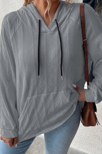 LM | Classic and comfortable hoodie