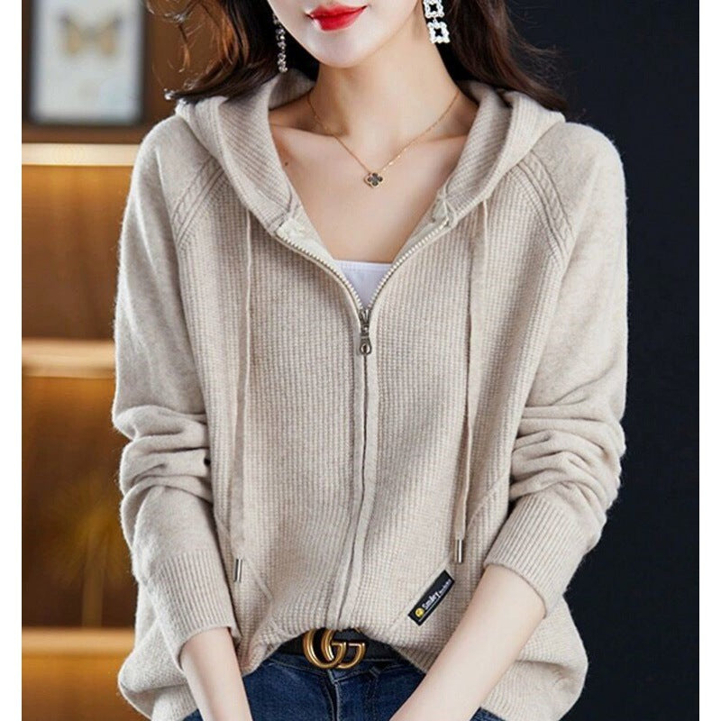 LM | Versatile and comfortable sweater