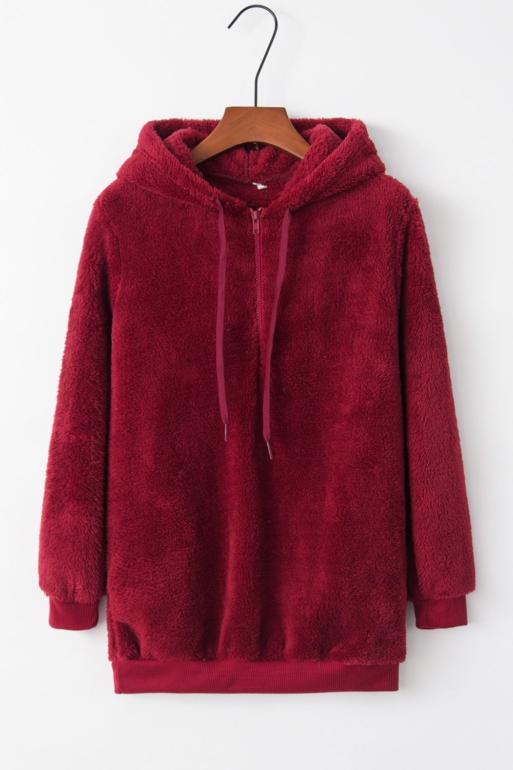 LM | Modern and versatile winter hoodie