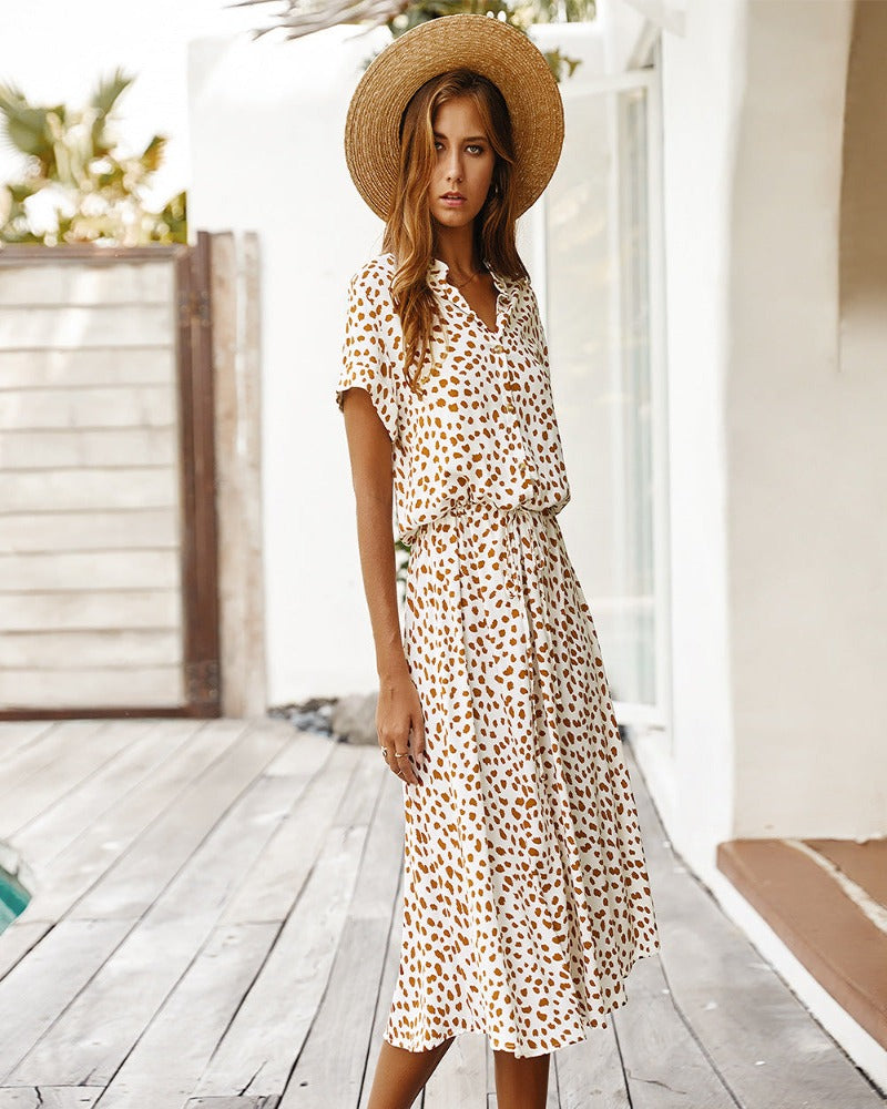 LM | Short-sleeved diva dress