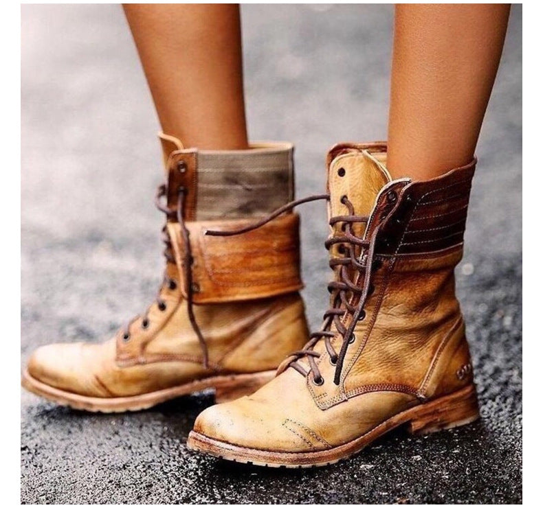 LM | Elegant boots with front lacing