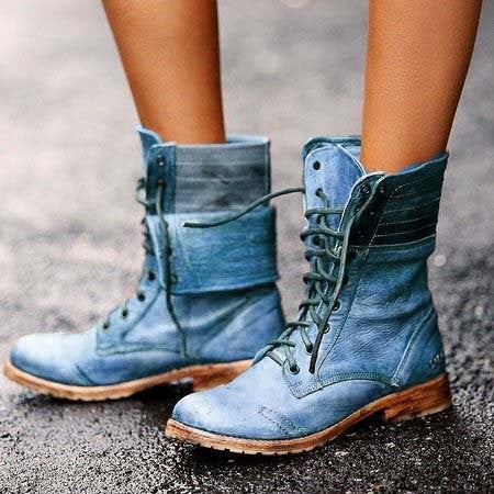 LM | Elegant boots with front lacing