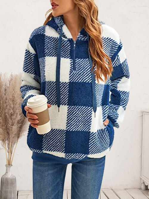 LM | Classic and stylish hoodie