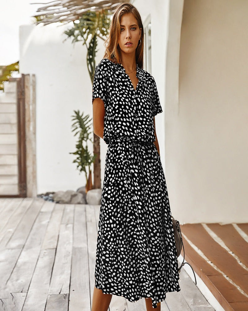 LM | Short-sleeved diva dress