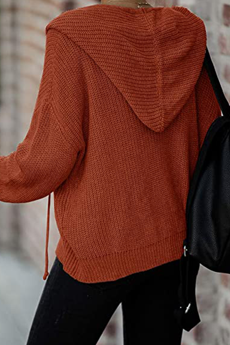 LM | Stylish and elegant winter sweater