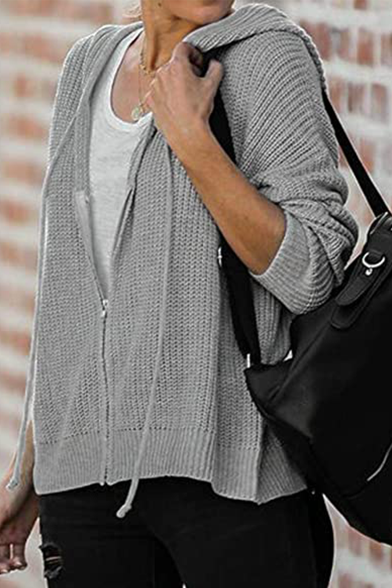 LM | Stylish and elegant winter sweater