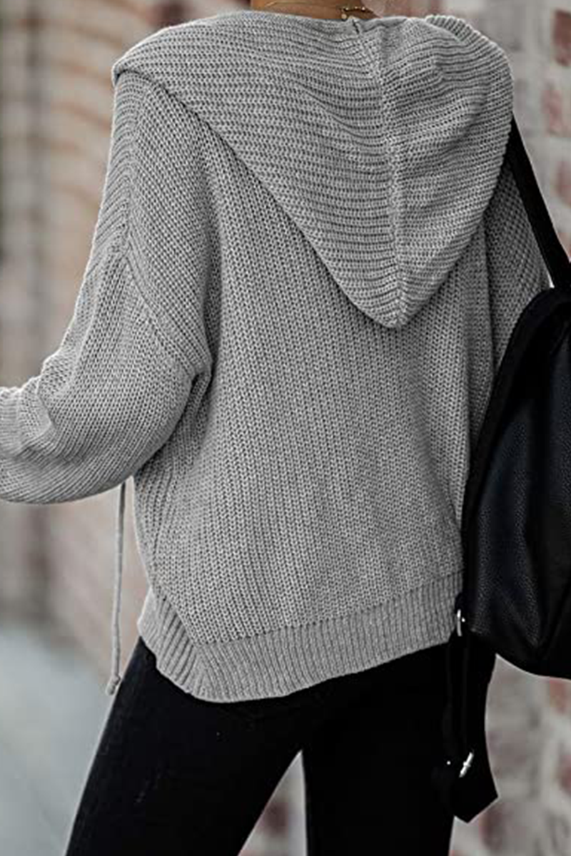 LM | Stylish and elegant winter sweater