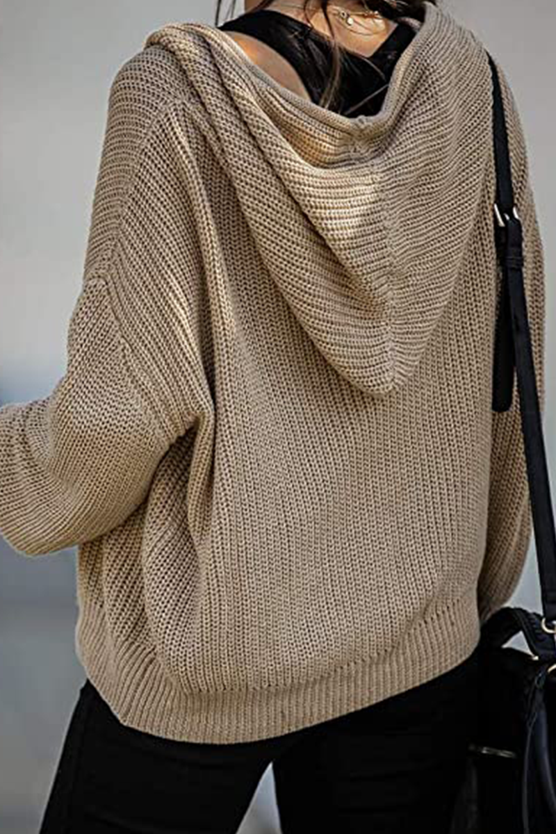 LM | Stylish and elegant winter sweater