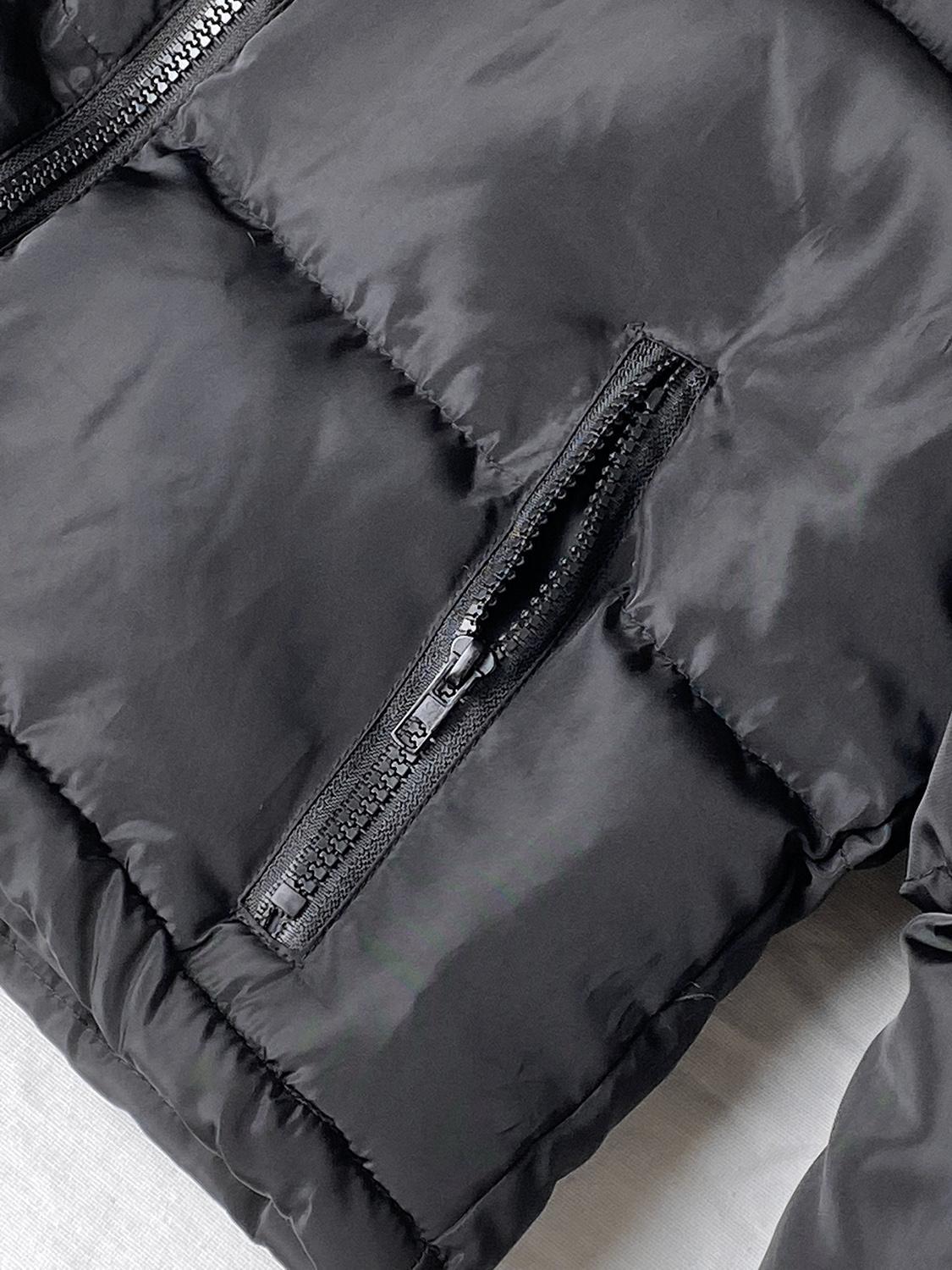 LM | Fashionable and minimalist winter jacket
