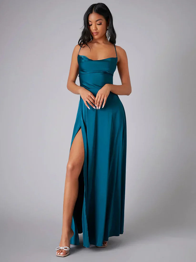LM | Maxi dress with flowing silk pattern and elegant back
