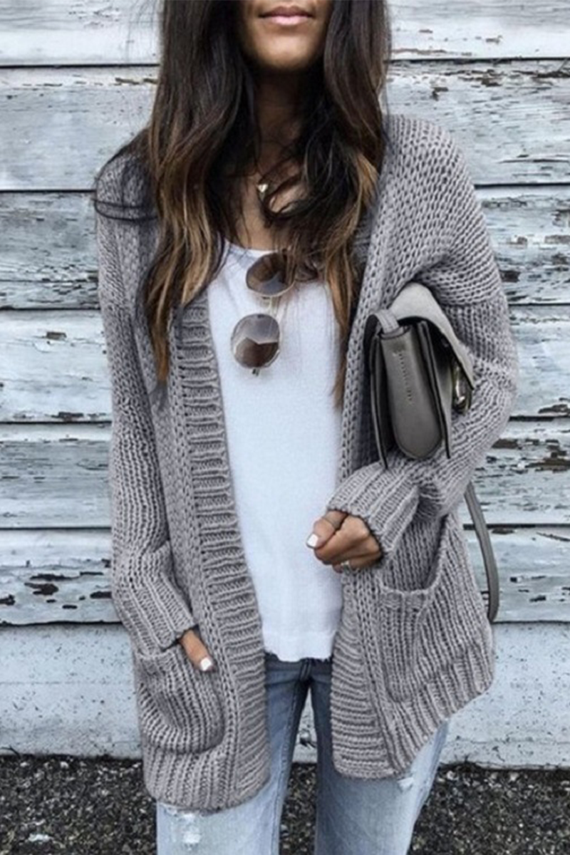 LM | Fashionable and minimalist winter sweater