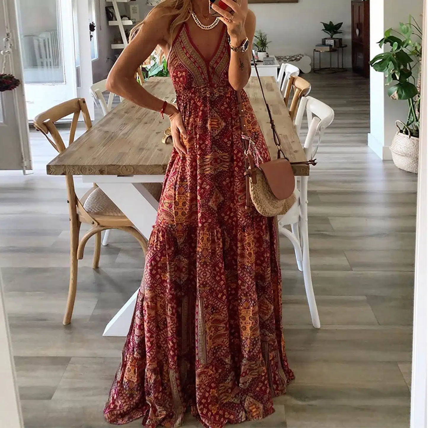 LM | Bohemian-chic red maxi dress with thin straps and print
