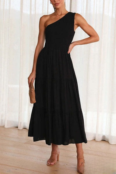 LM | Asymmetric midi dress with open shoulders and pockets