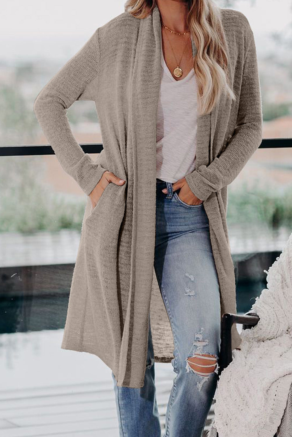LM | Effortless and trendy winter cardigan