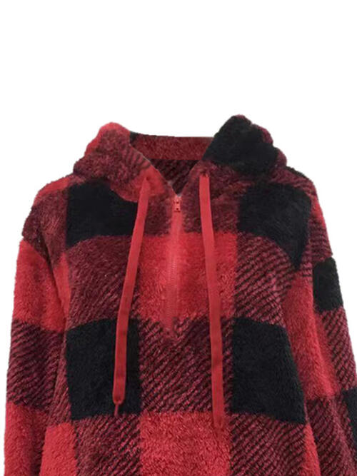 LM | Classic and stylish hoodie
