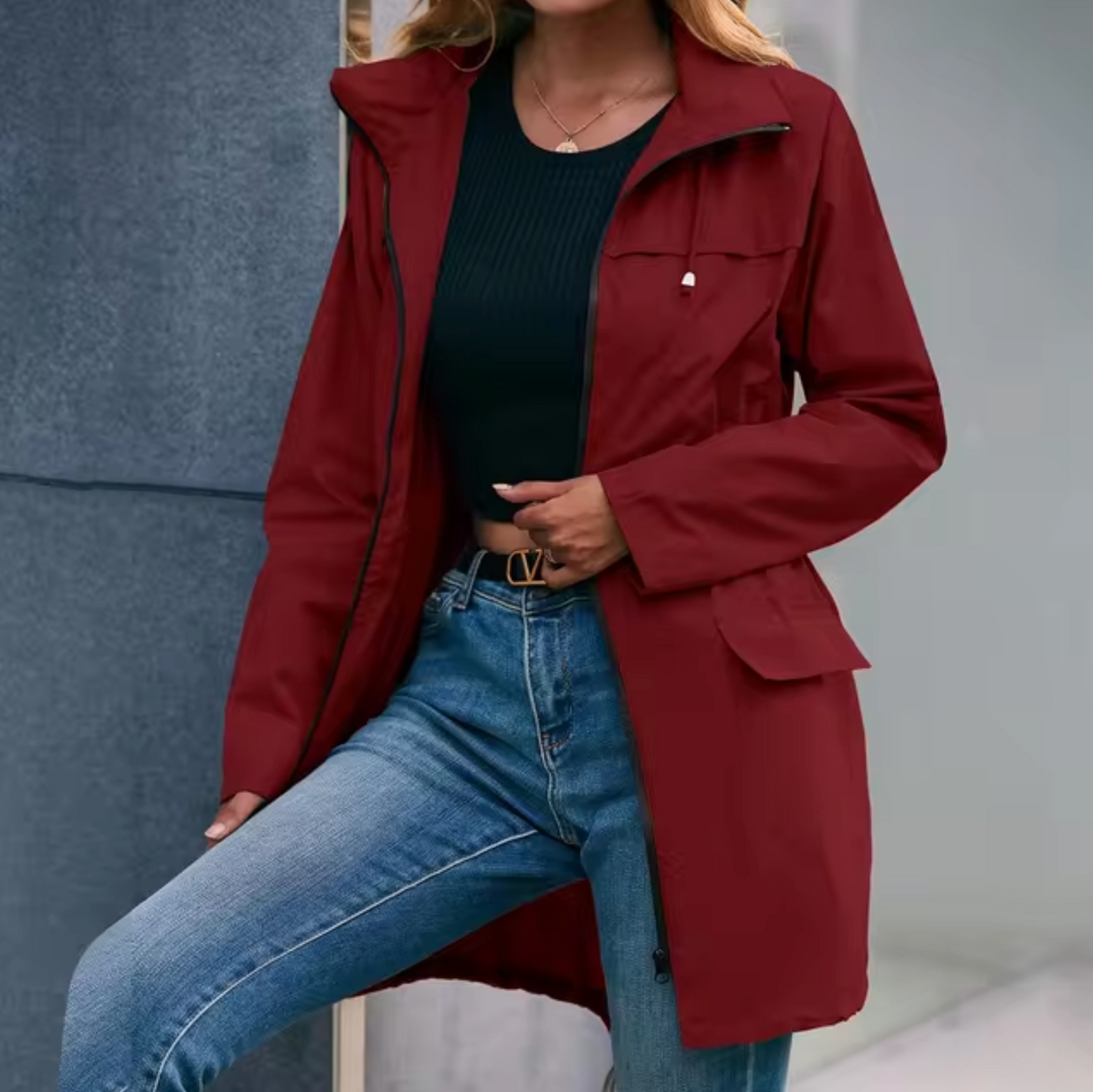 LM | Fashionable and minimalist winter jacket