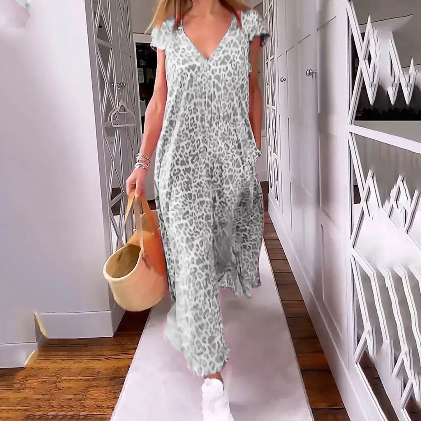 LM | Fashionable women's dress