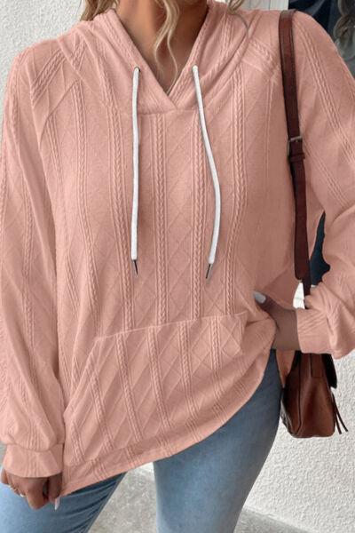 LM | Classic and comfortable hoodie