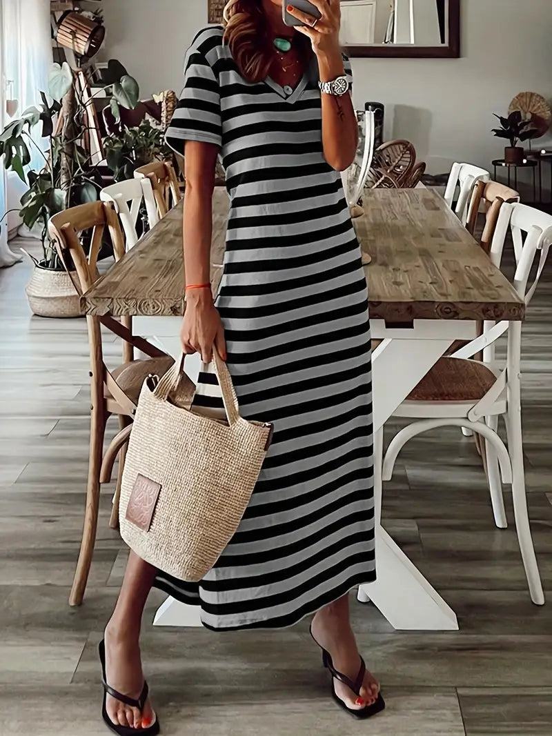 LM | Casual dress with stripe pattern