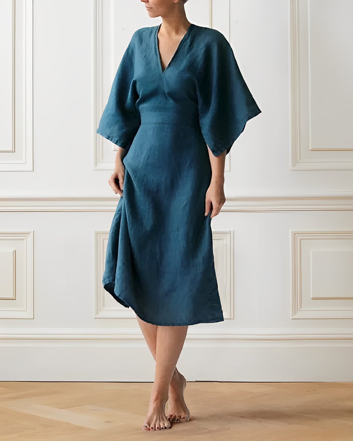 LM | Elegant linen dress