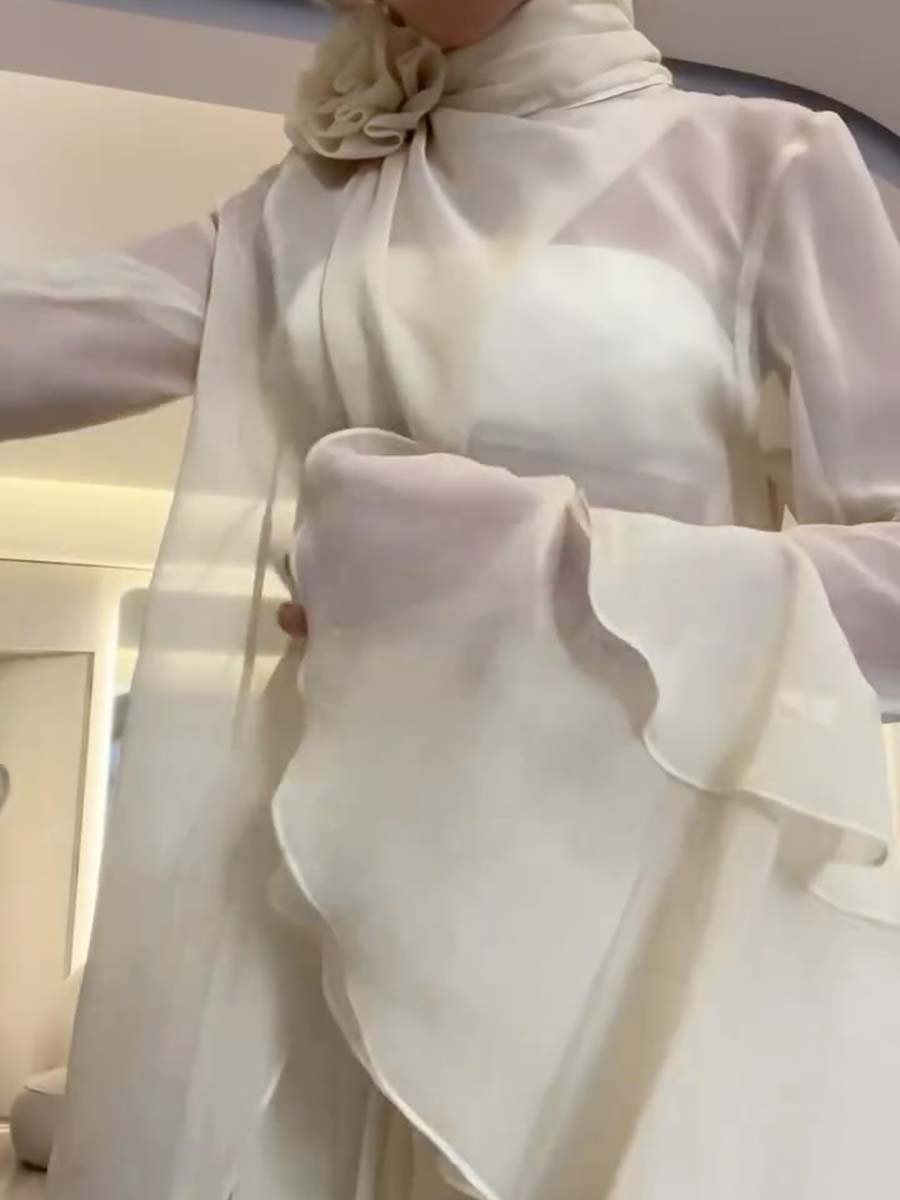LM | Elegant two-piece long dress with flounce trim at the bottom