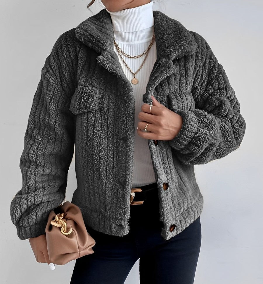 LM | Fashionable and minimalist winter jacket