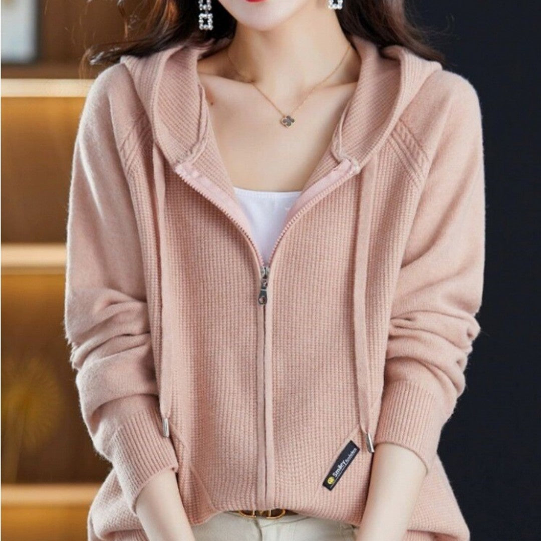 LM | Versatile and comfortable sweater