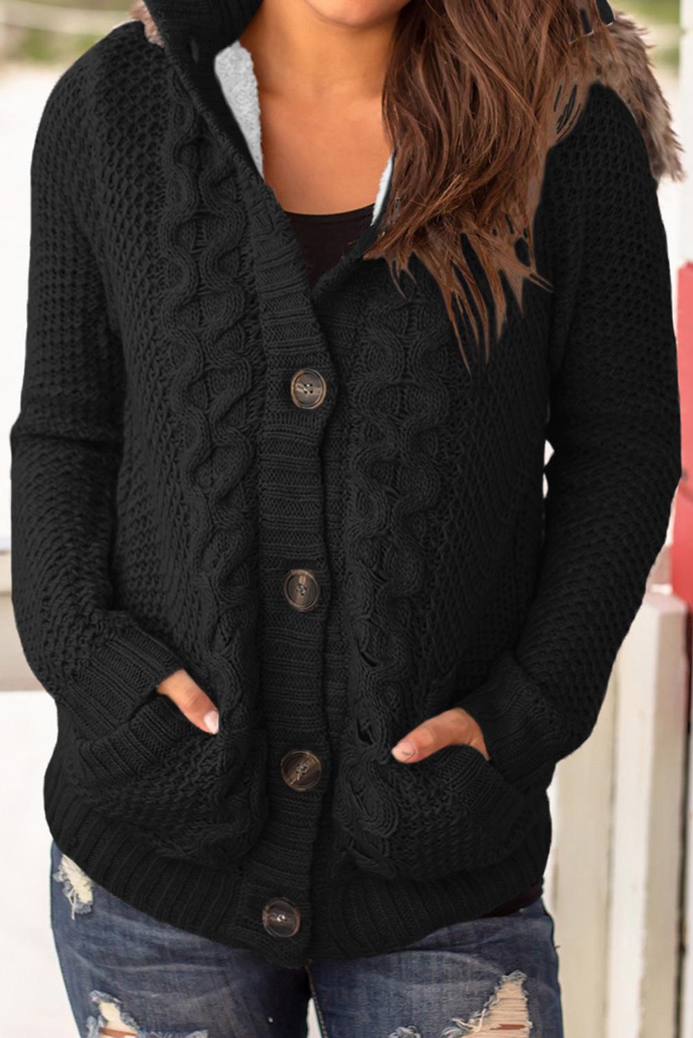 LM | Stylish and elegant winter sweater