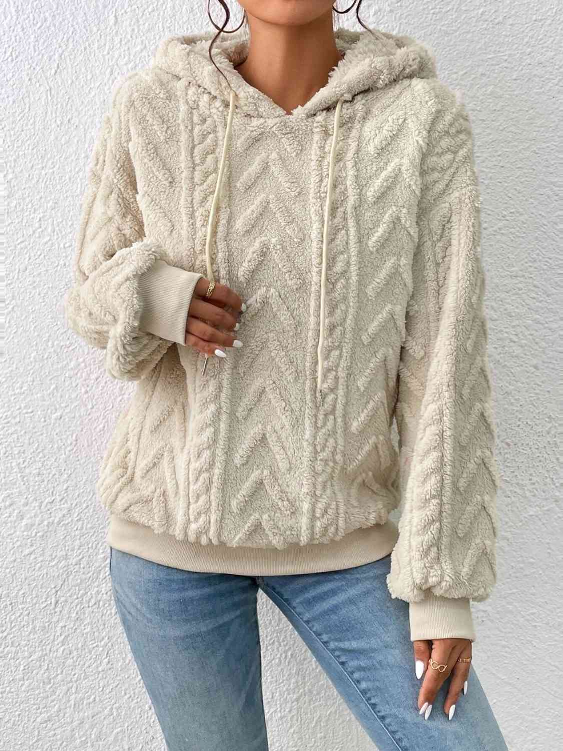 LM | Casual and comfortable hoodie