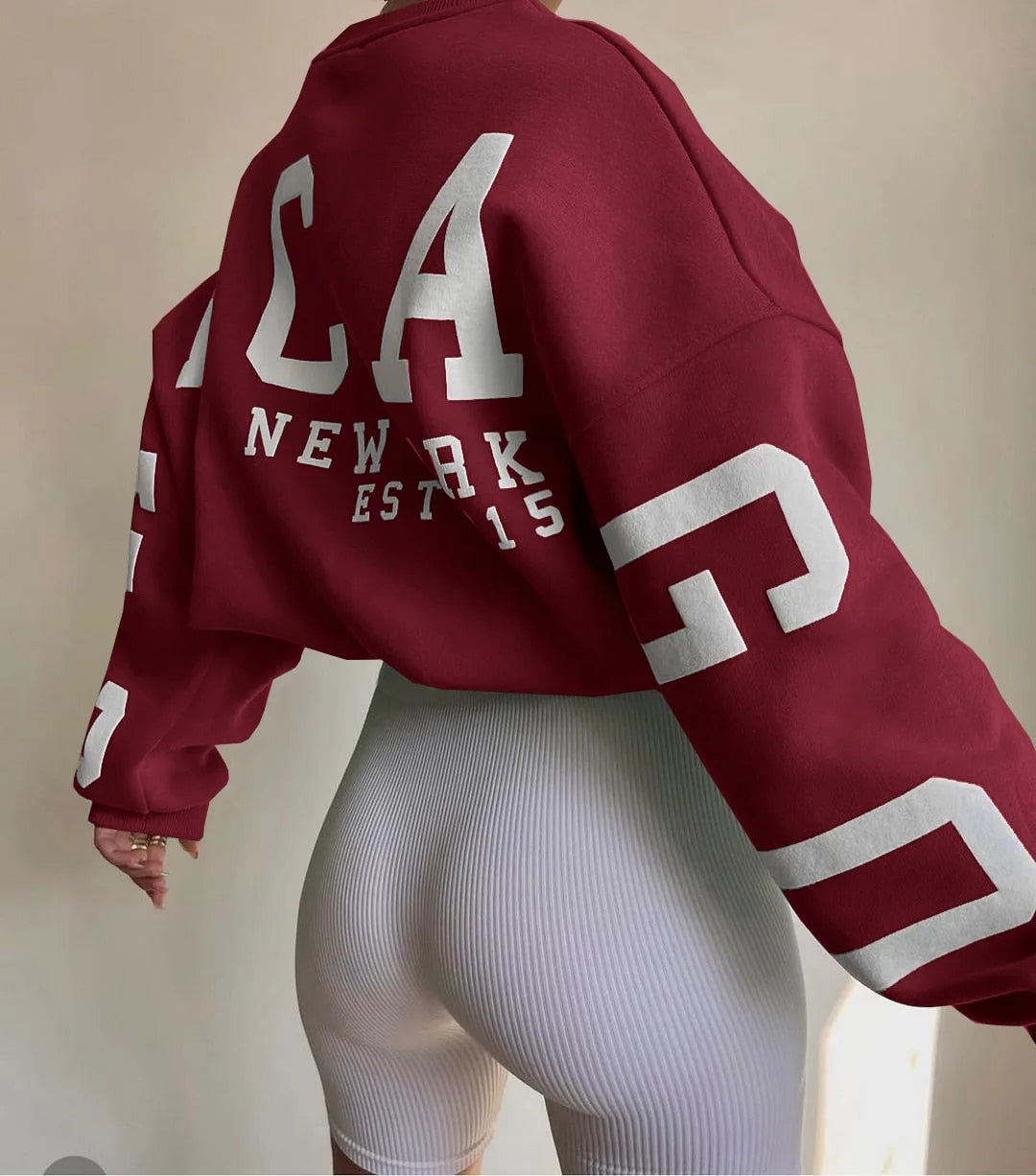 LM | Comfortable and fashionable hoodie