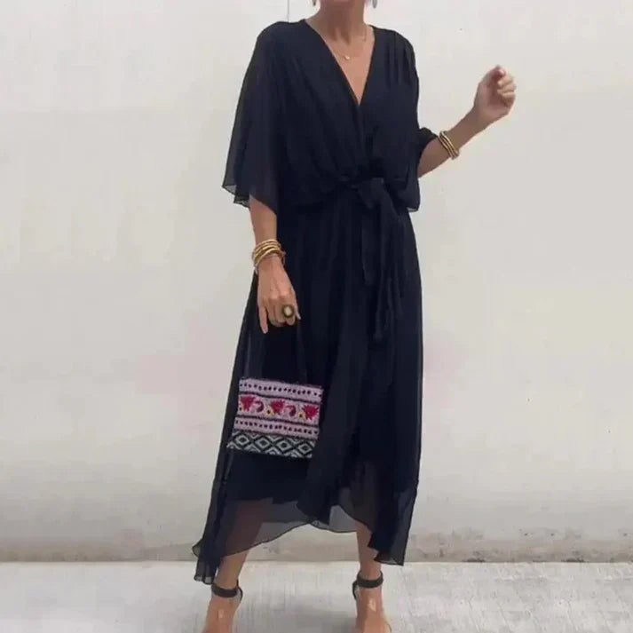 LM | Elegant and sophisticated dress