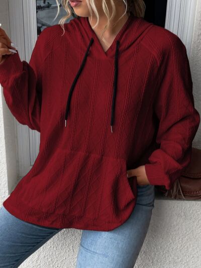 LM | Classic and comfortable hoodie