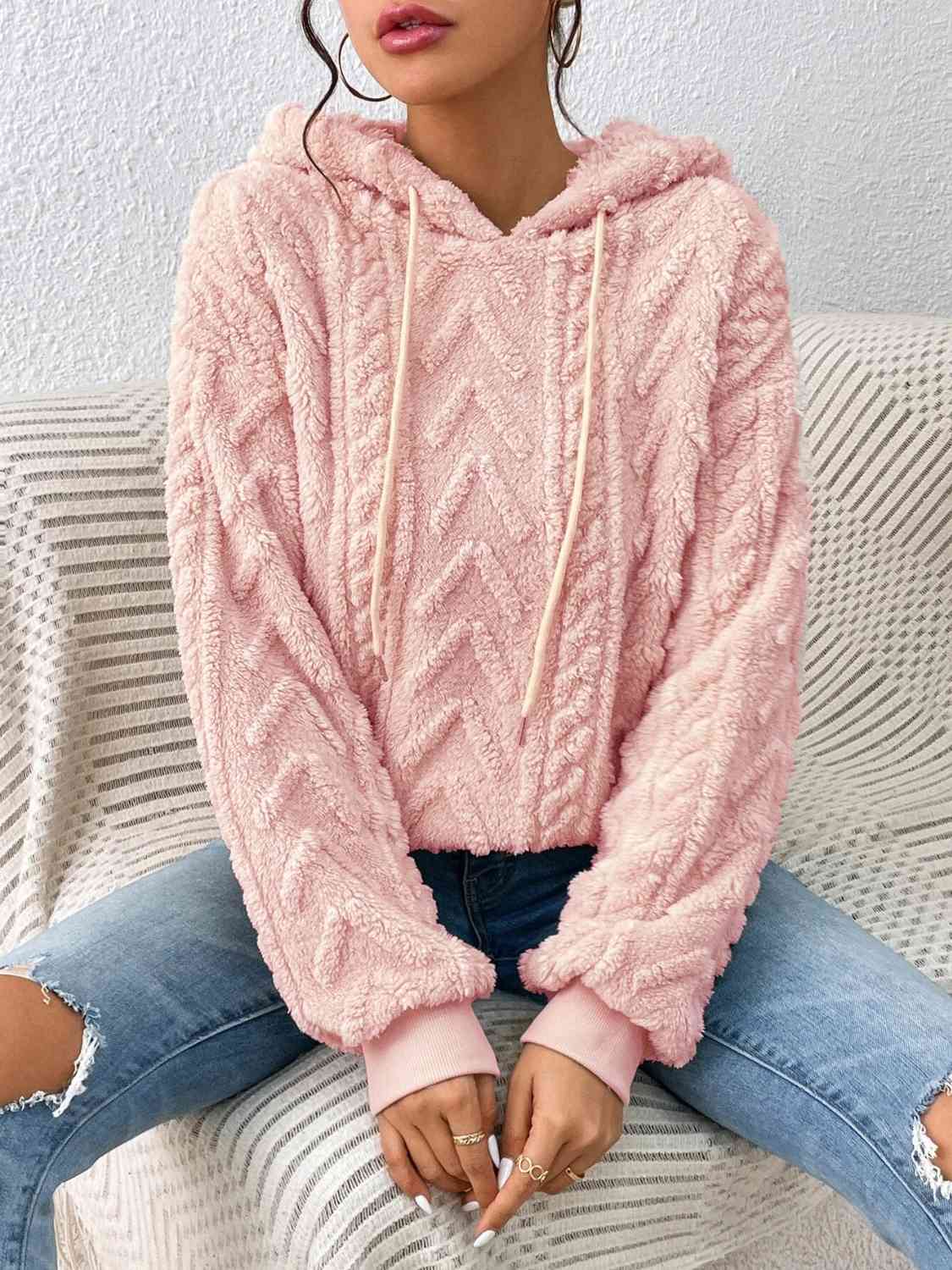 LM | Casual and comfortable hoodie