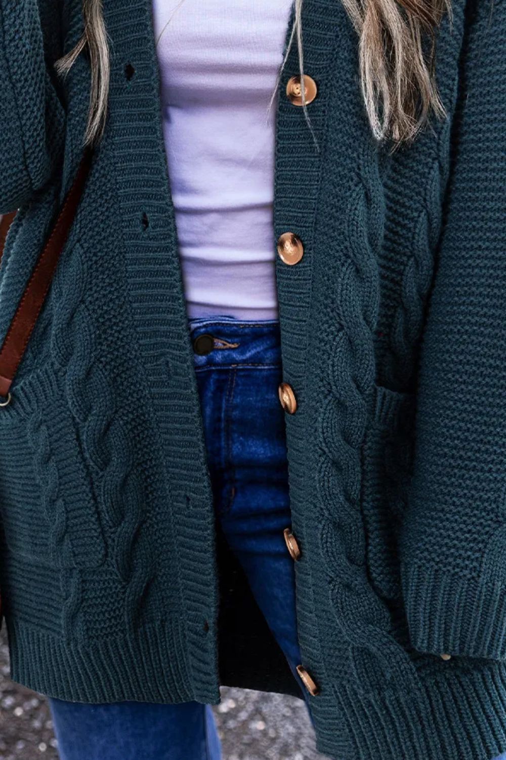 LM | Timeless and elegant winter cardigan