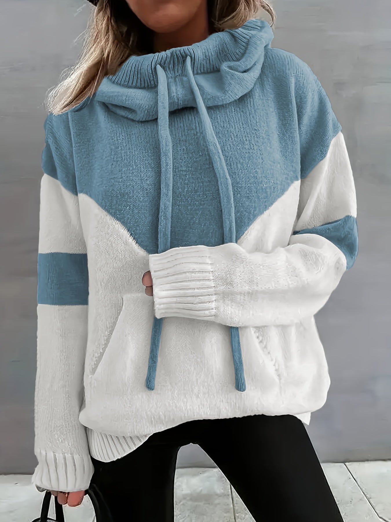 LM | Simple and stylish winter hoodie