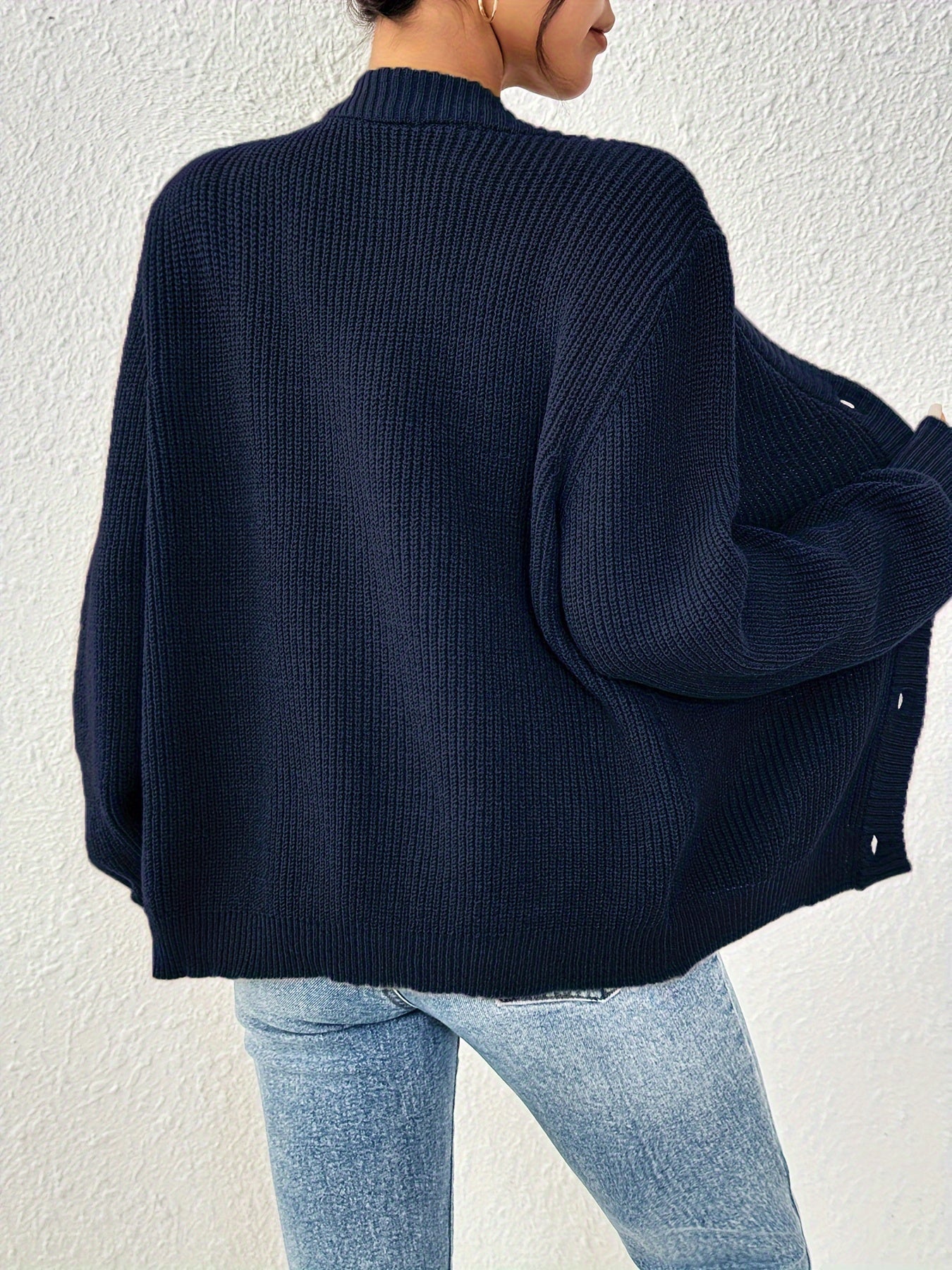 LM | Classic and elegant winter sweater