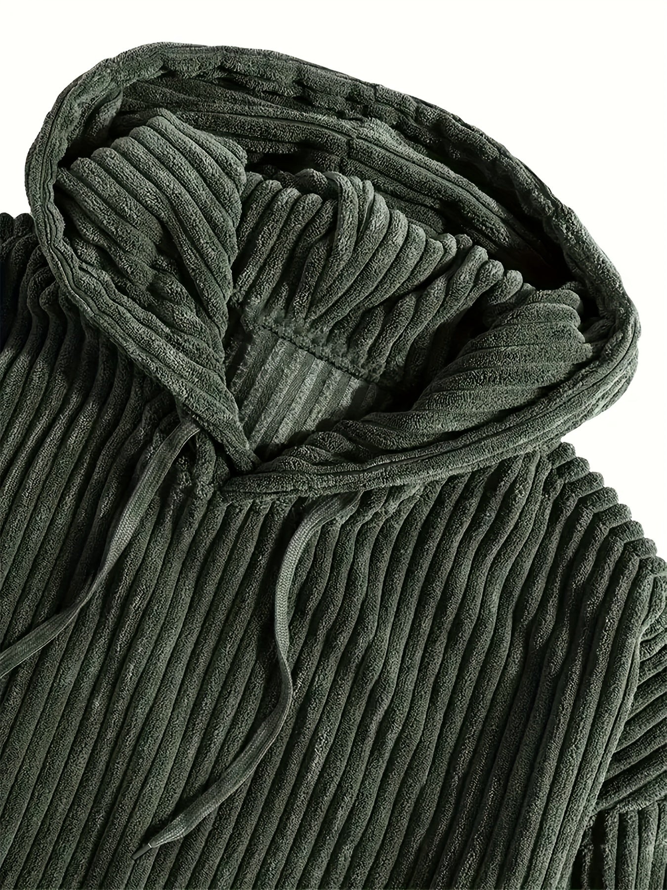 LM | Uncomplicated and trendy winter jacket