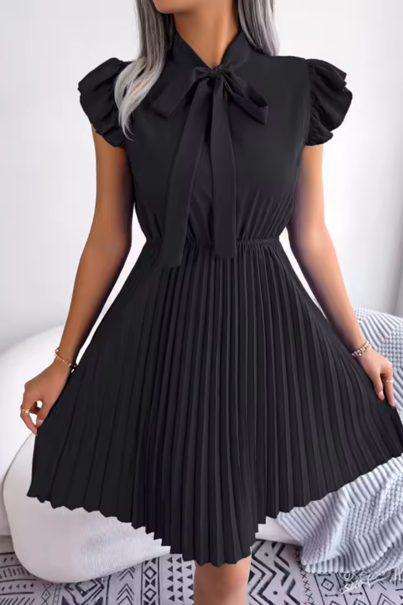 LM | Stylish summer dress with high waist and pleats