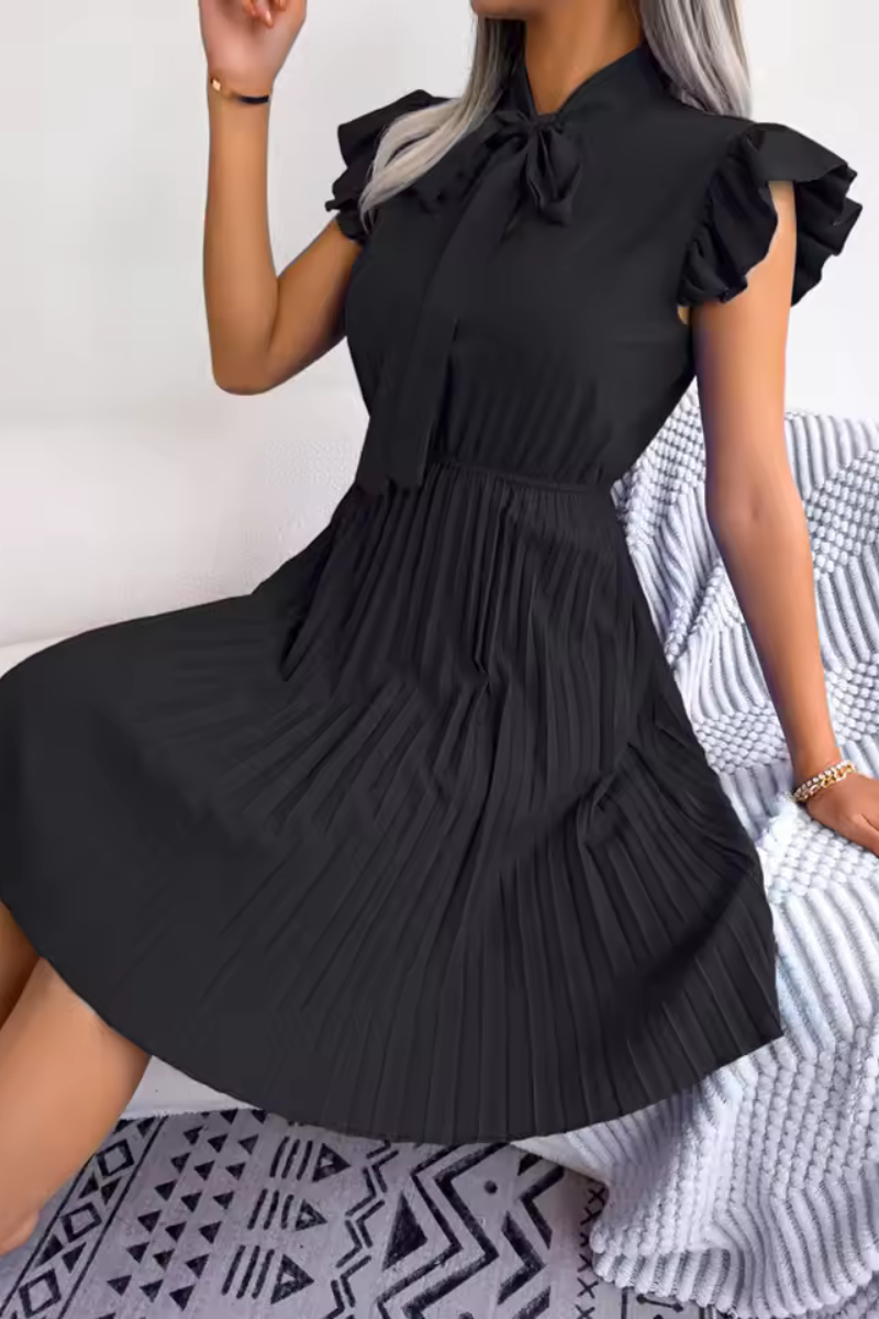 LM | Stylish summer dress with high waist and pleats