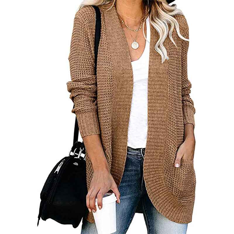 LM | Uncomplicated and chic winter sweater