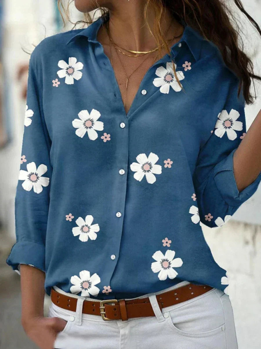 LM | Classic blouse with a playful floral print