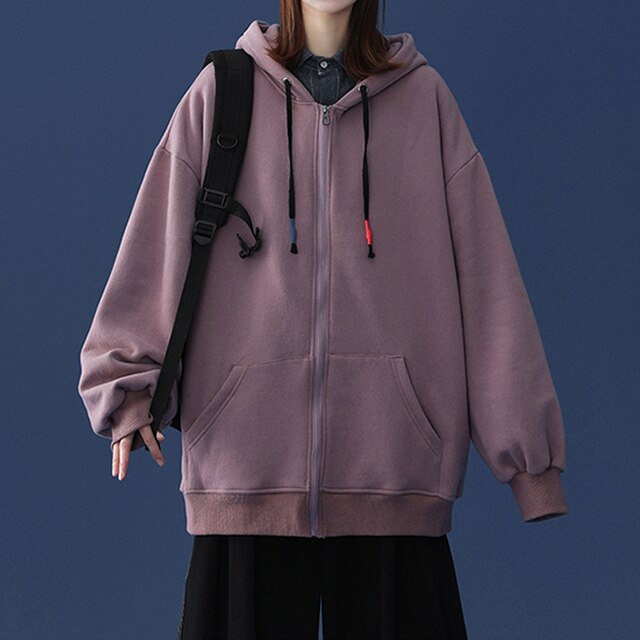 LM | Classic and stylish winter hoodie