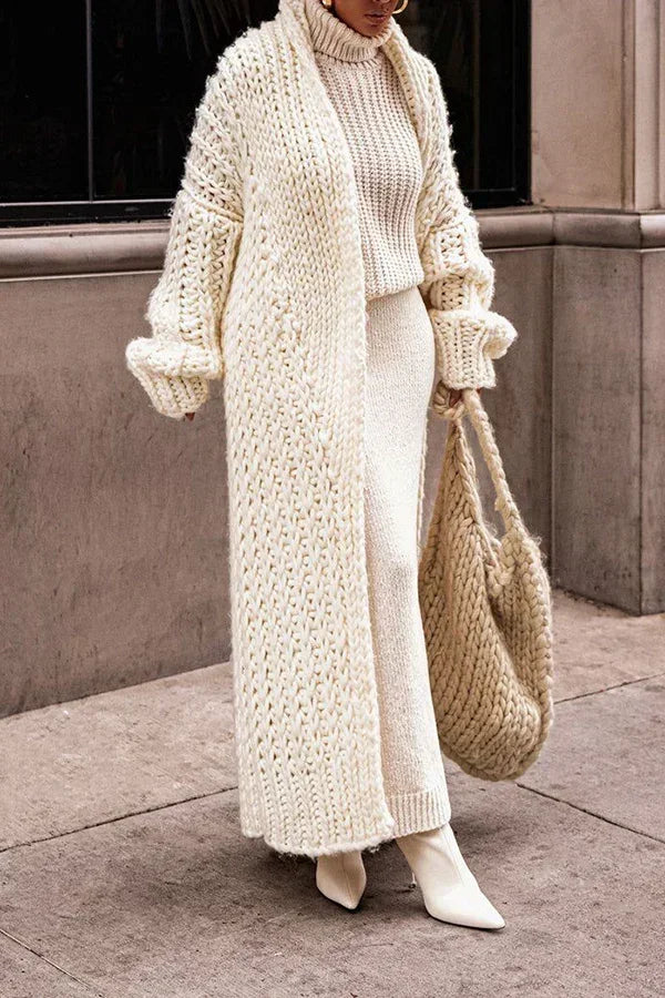 LM | Casual and effortless winter sweater