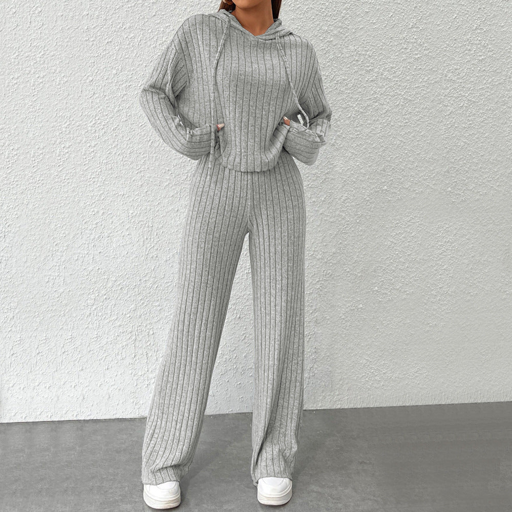 Modern and Minimalist Suit