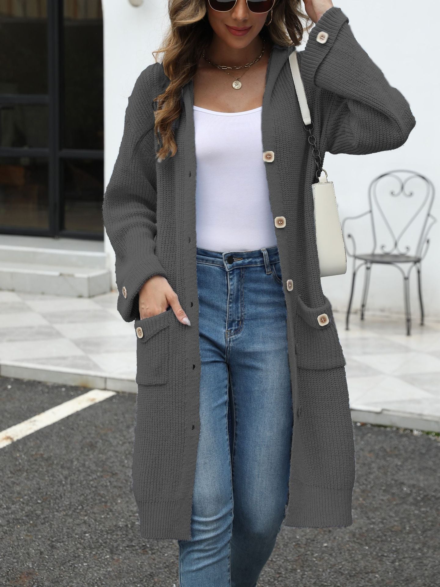 LM | Trendy and elegant winter cardigan