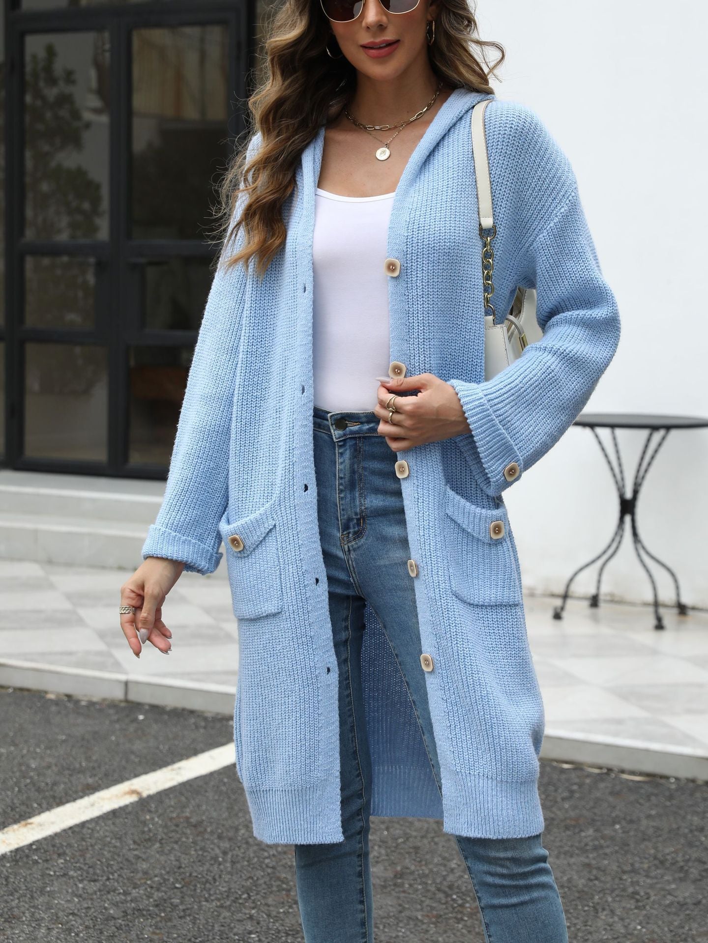 LM | Trendy and elegant winter cardigan