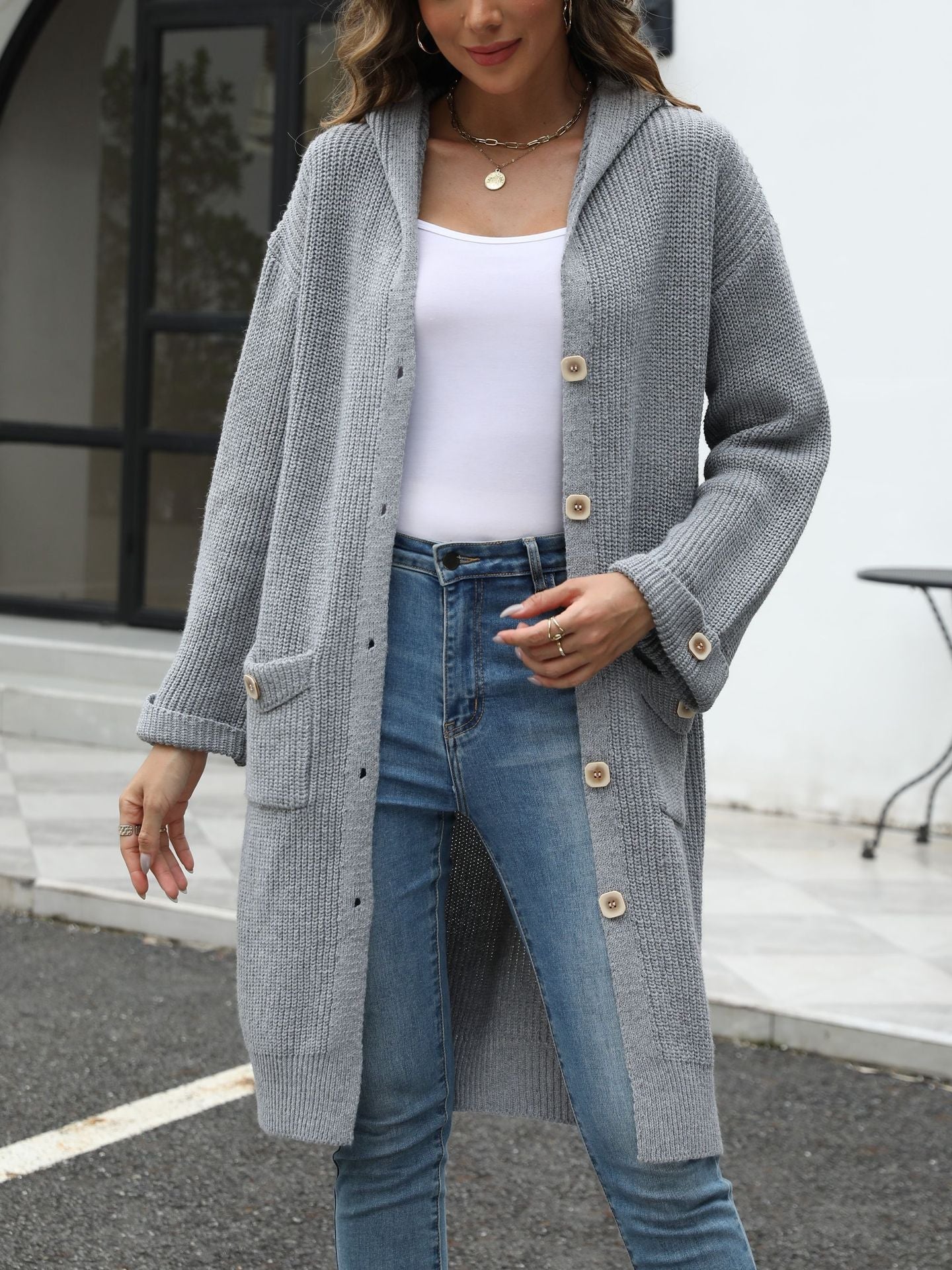 LM | Trendy and elegant winter cardigan