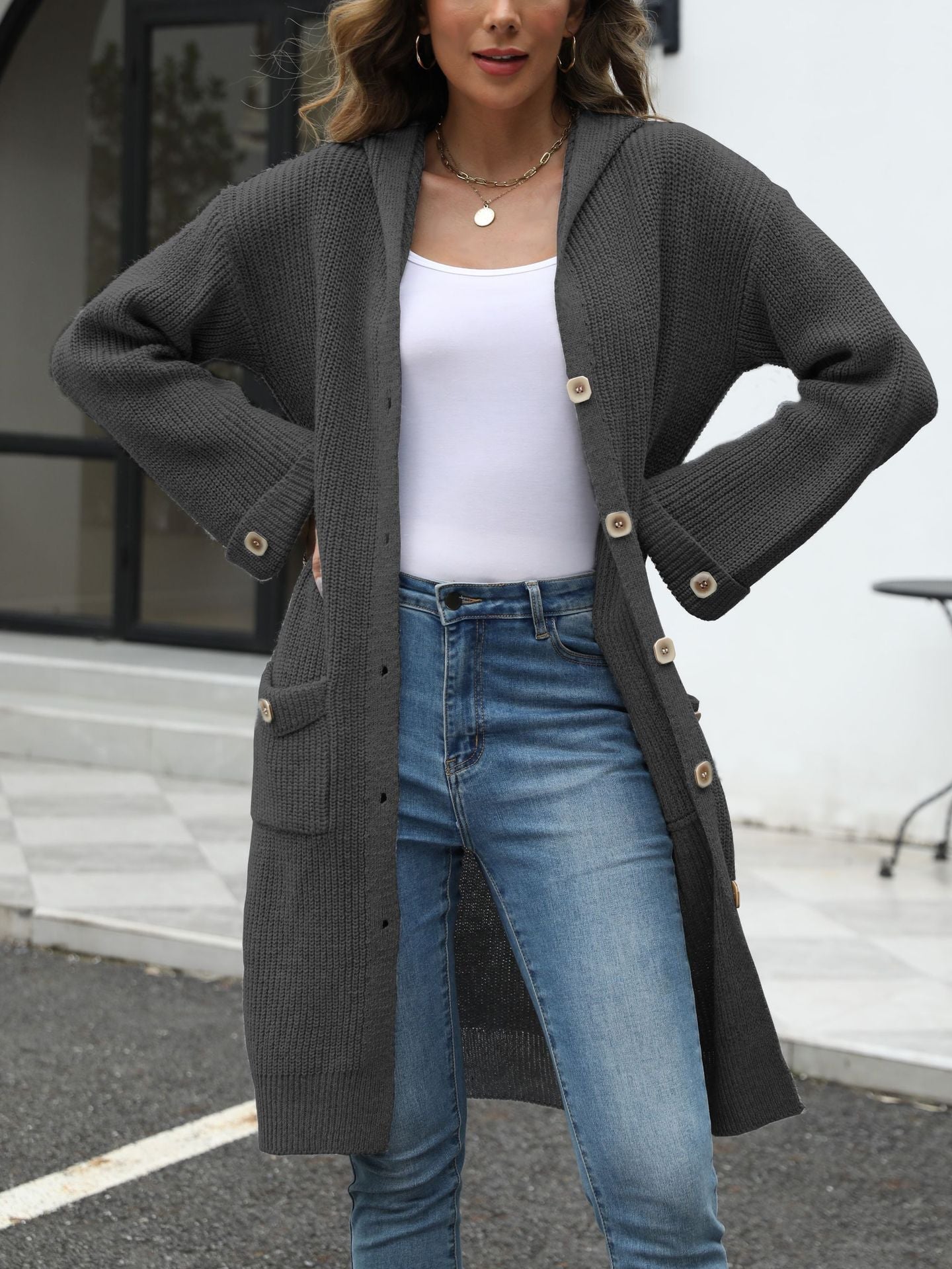 LM | Trendy and elegant winter cardigan
