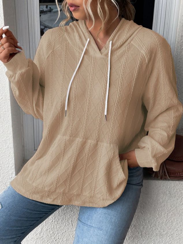 LM | Fashionable and effortless sweater