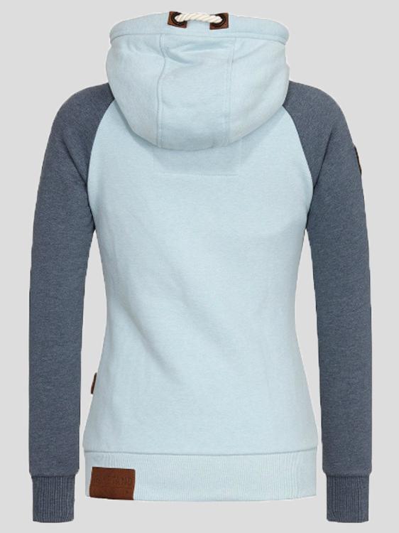 LM | Timelessly elegant winter hoodie